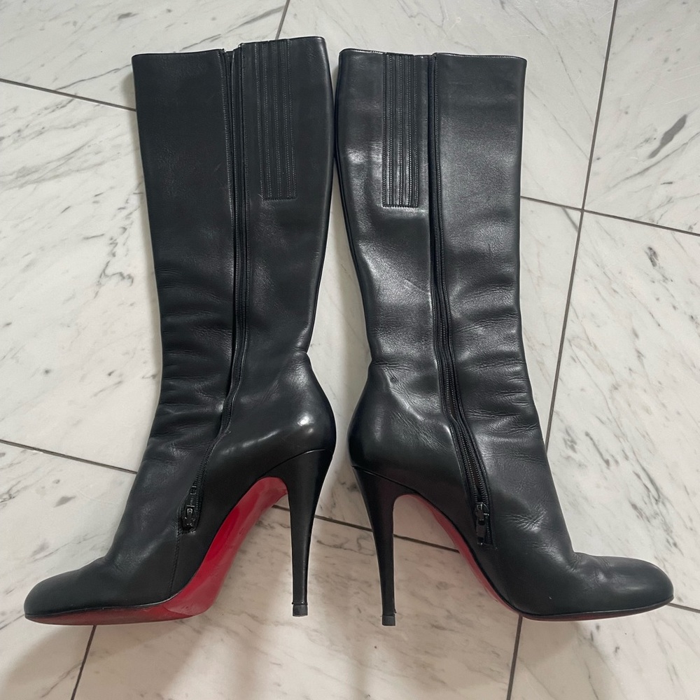 Christian Louboutin knee high black leather boots, sze 39 narrow in foot area